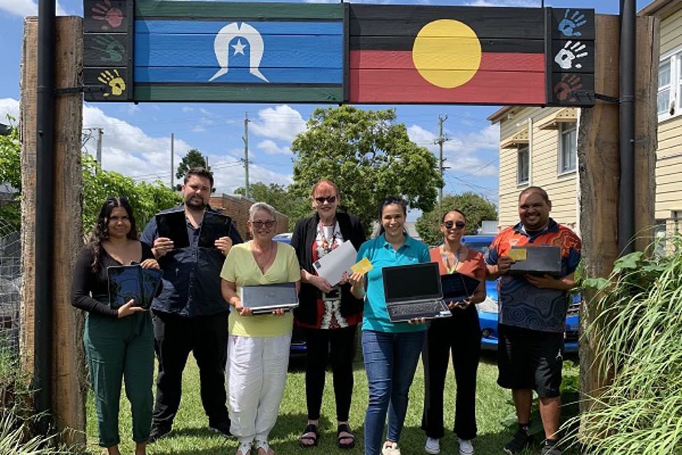 Donations of laptops and tablets for disadvantaged Indigenous people